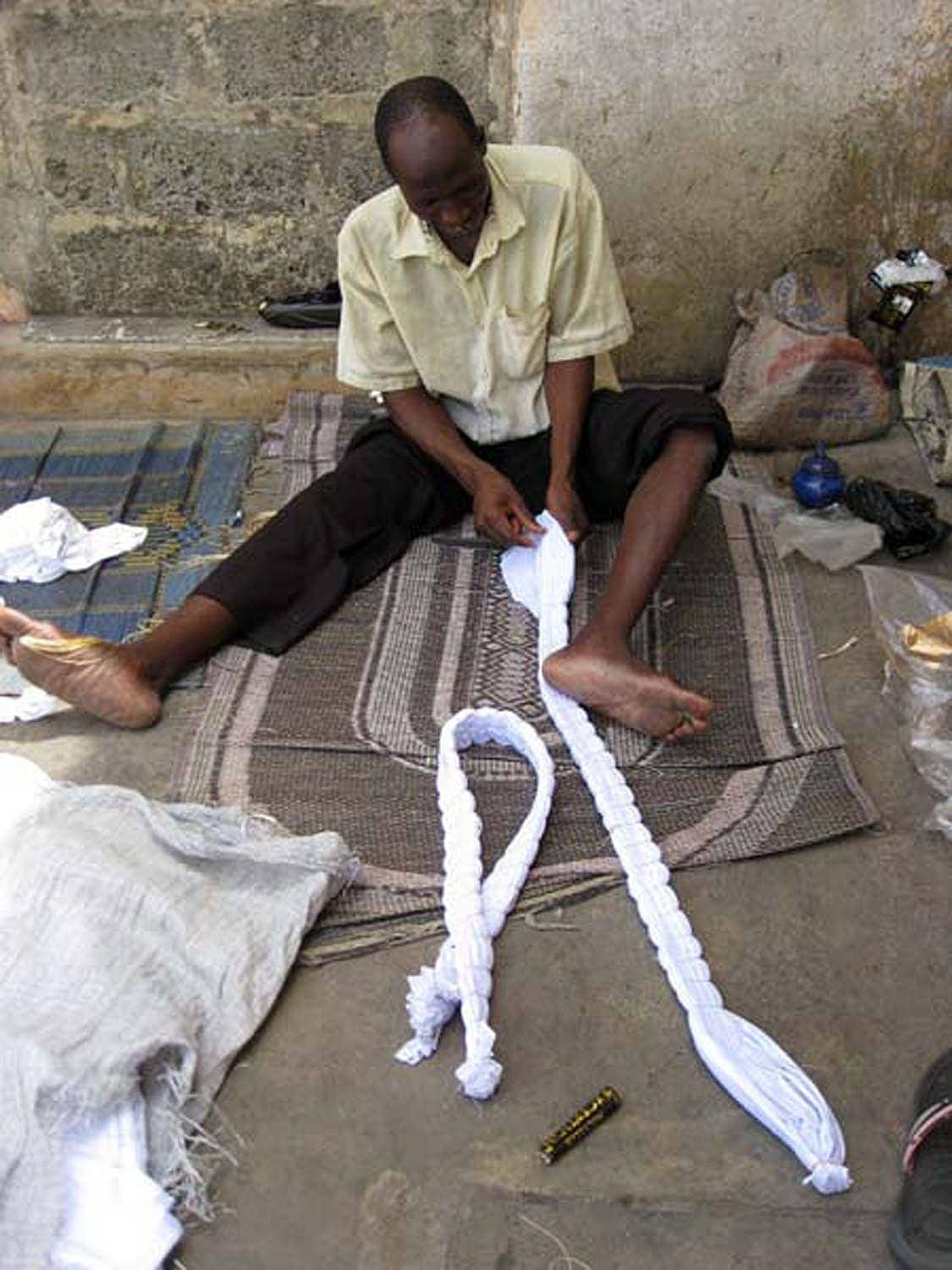 Coton teinté du Niger, Teinture artisanale